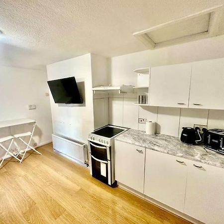 Cosy Two Bedroom Apartment,Se13 London Eksteriør billede